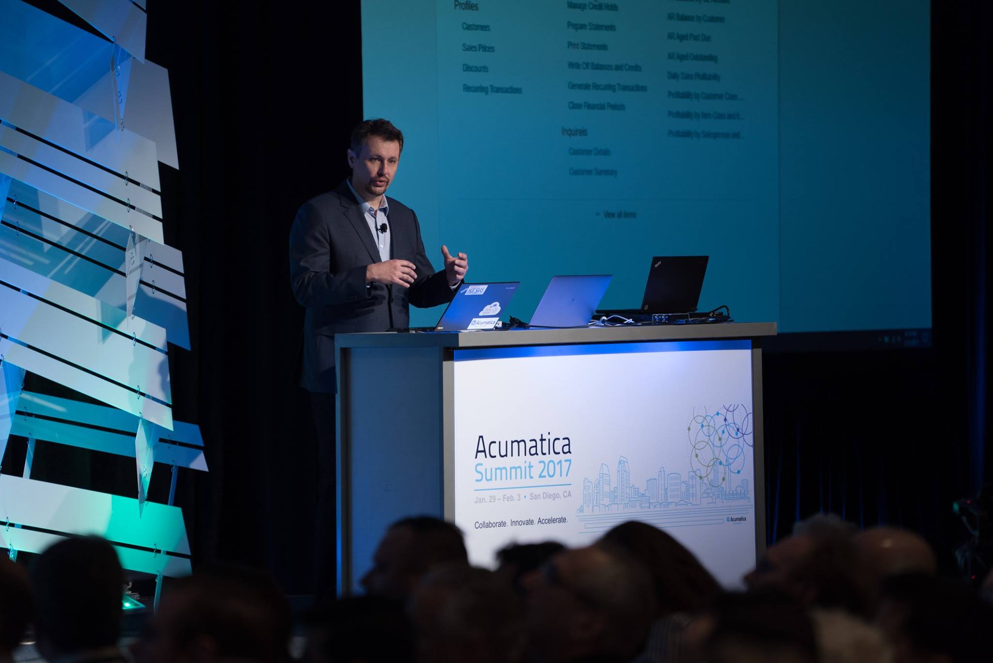 Acumatica CTO Mike Chtchelkonogov demonstrates the new Acumatica features and integrations