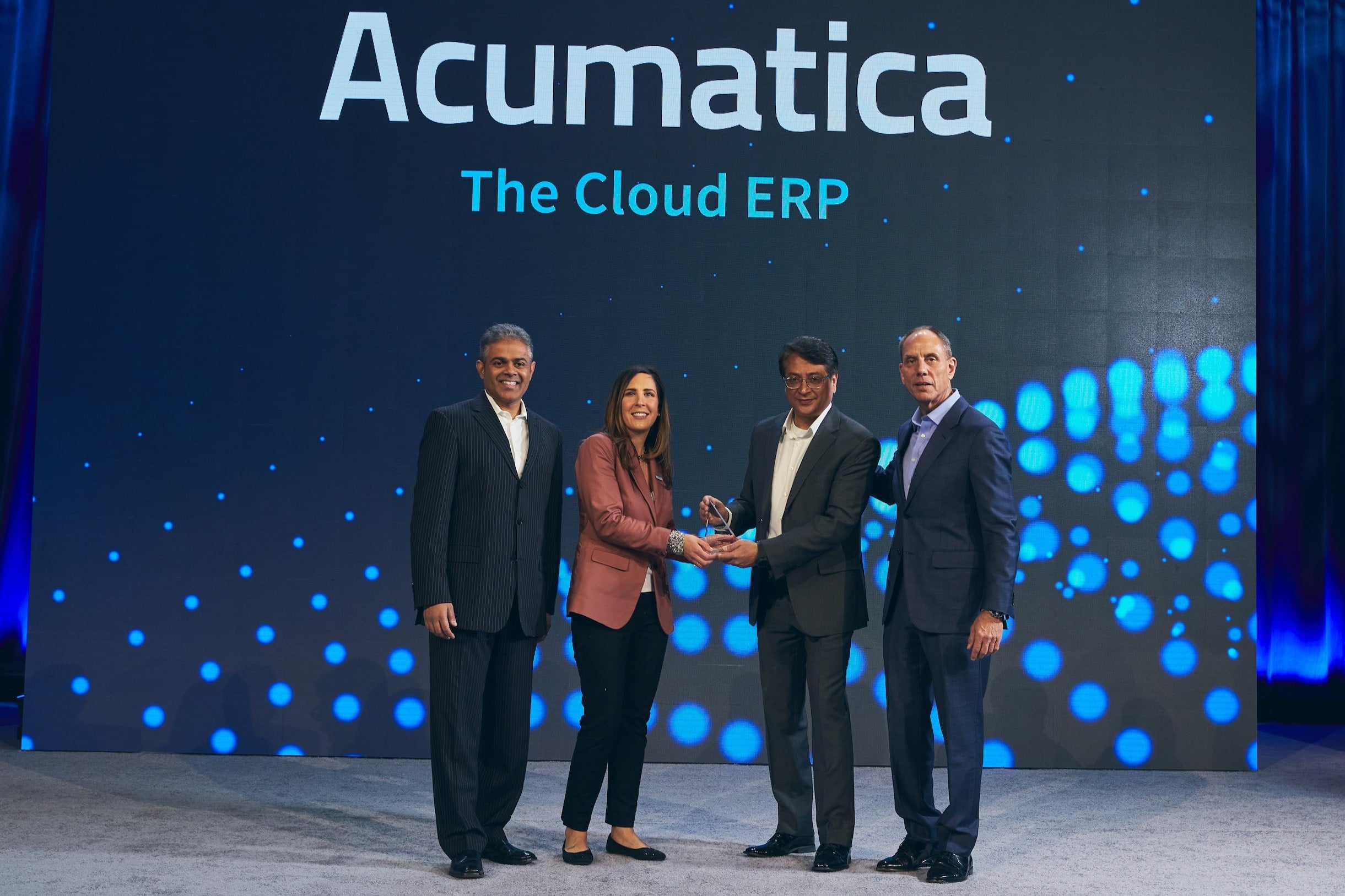 Acumatica 2022 Quick Start Award Winner Vertex