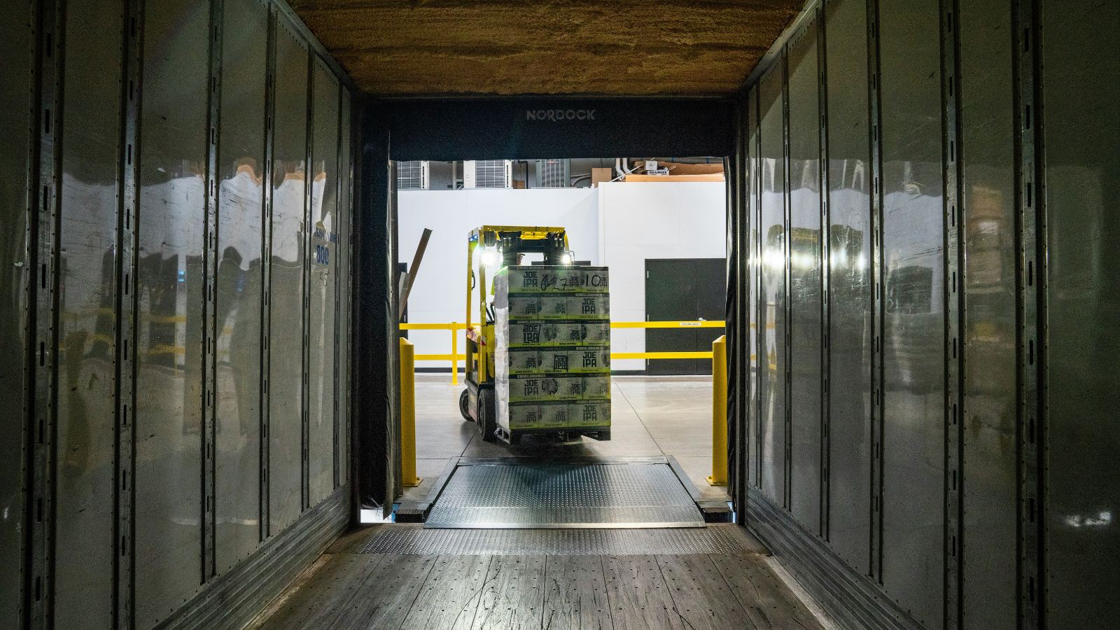The Ripple Effect: How Tariff Complexity Disrupts Your Entire Supply Chain