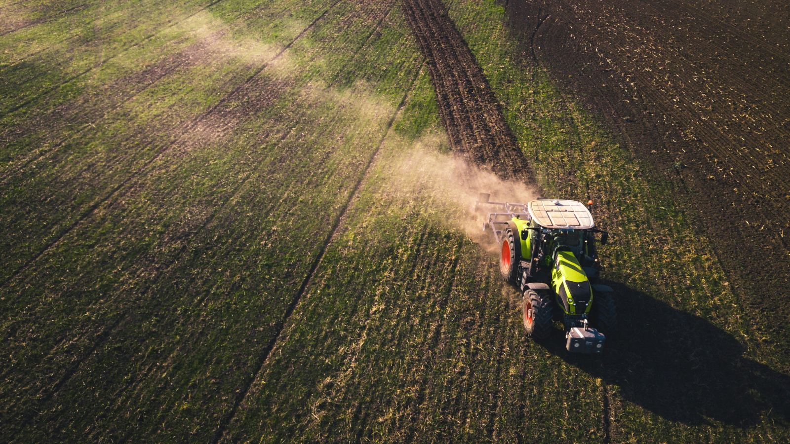 Smart Farming Technologies Shaping Future Operations