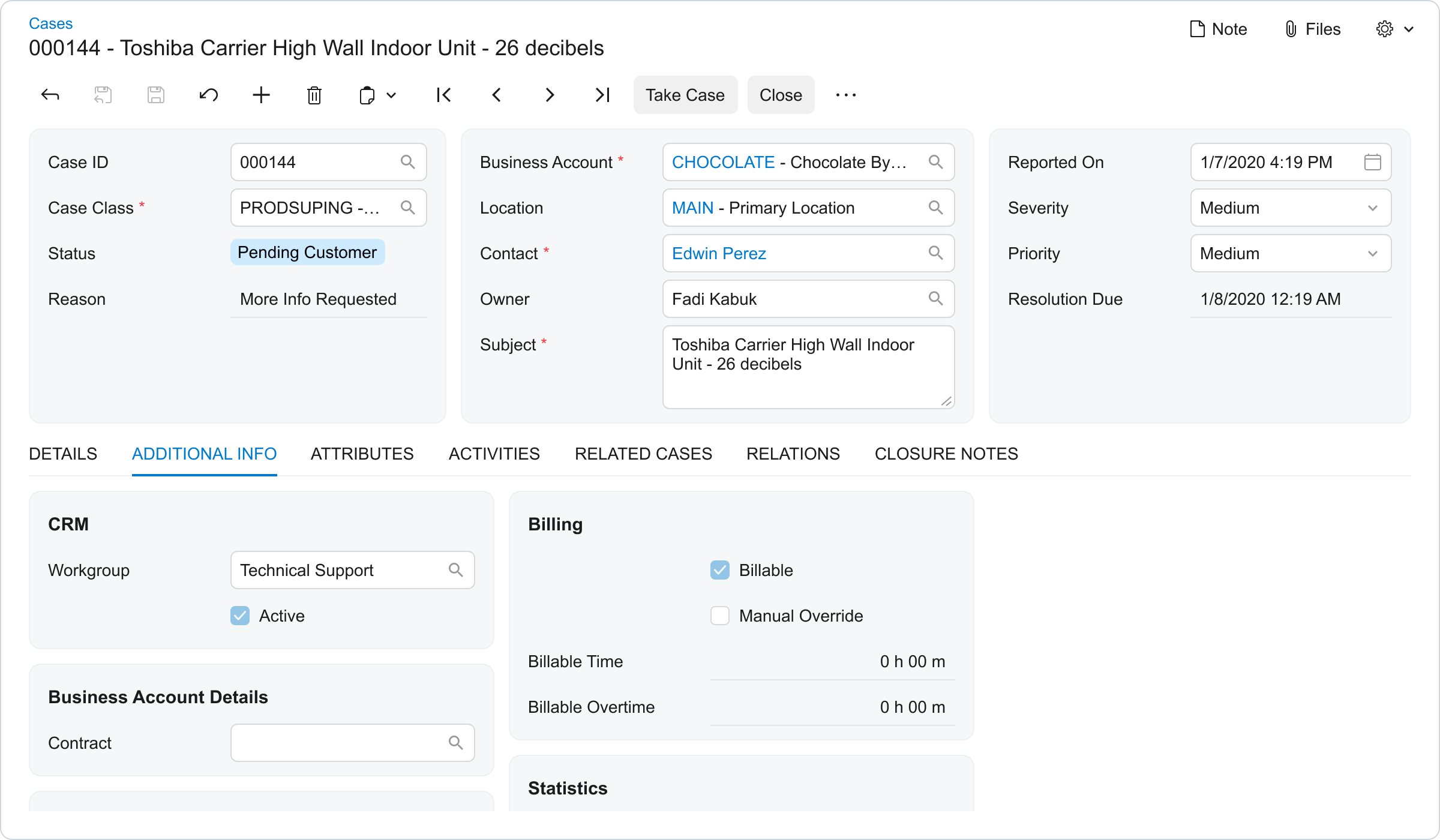 Capture d'écran des informations sur les clients intégrées à l'IA