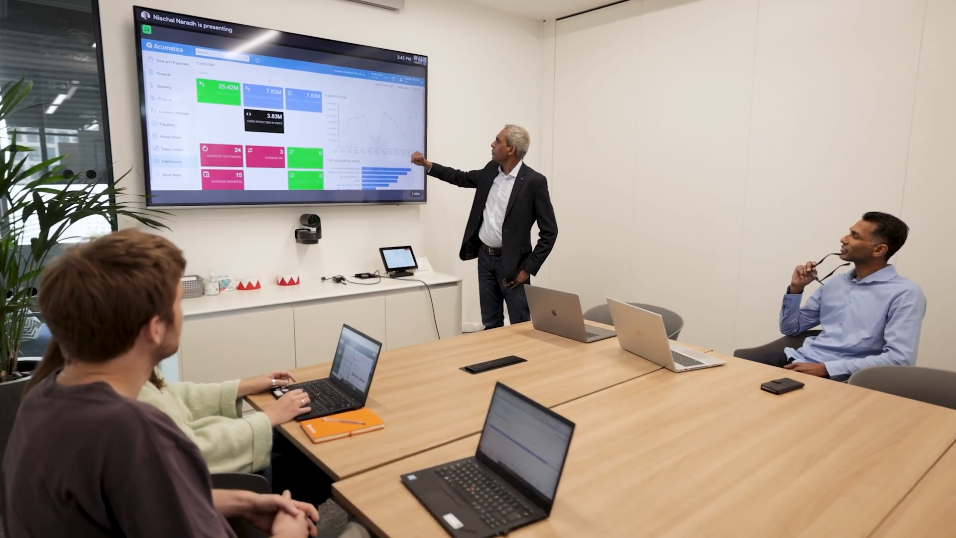 Watch Reporting, Dashboards and Business Intelligence Video